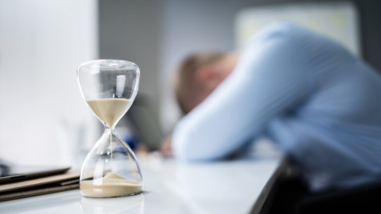 Vadovo spaudimas darbe – gniuždo ar motyvuoja